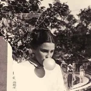 She Keeps Bees - Eight Houses (SS) She Keeps Bees - Eight Houses (SS)